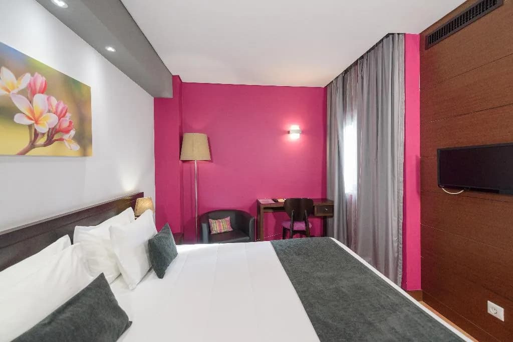 DOUBLE CLASSIC DOUBLE BED Room, Hotel Luena, Lisbon