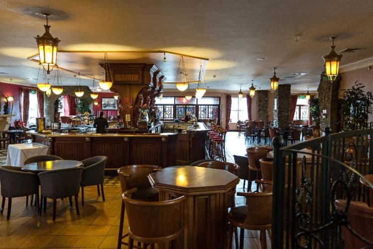 Bar, Sheldon Park Hotel & Leisure Centre, Dublin