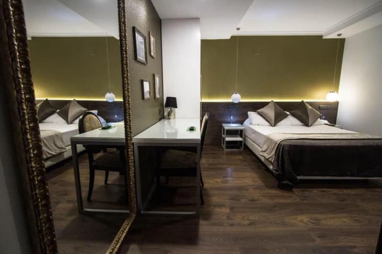 DOUBLE BASIC Room, Moderno, Barcelona