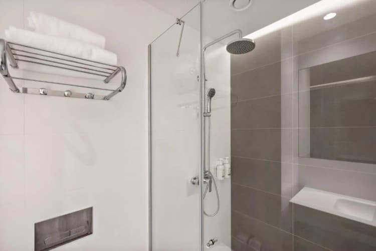 DOUBLE STANDARD Room, B&B Hotel Porto Centro Massarelos, Porto
