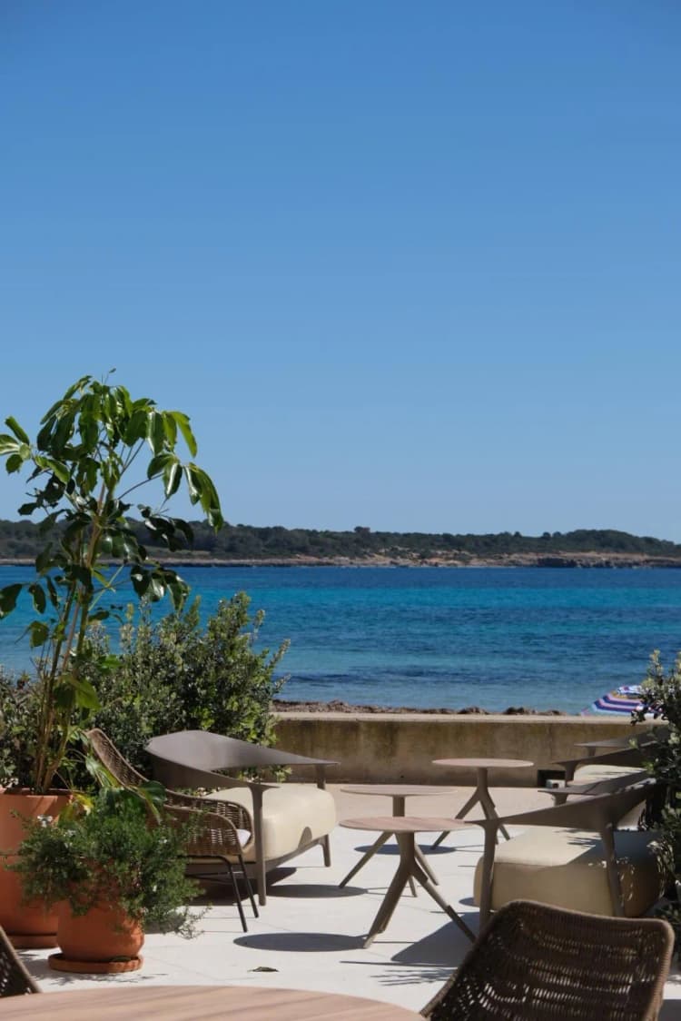 Bar, Club S'Illot, Majorca