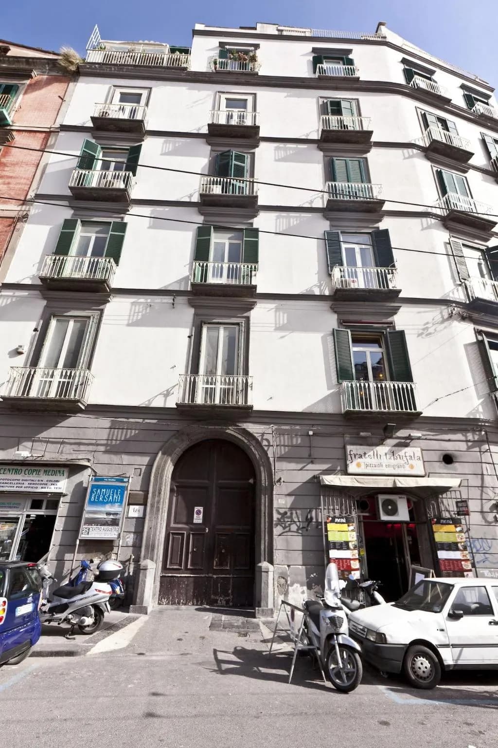 General view, Medinaples, Naples