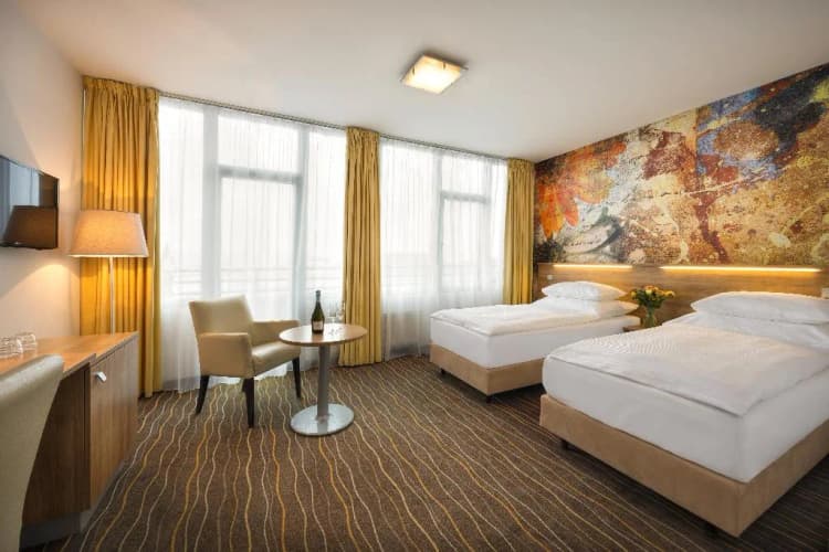 Double or Twin STANDARD Room, Akcent hotel, Prague