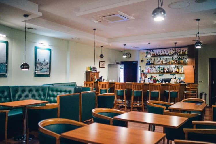 Bar, Admiral, Gdansk