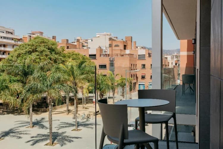 APARTMENT DELUXE Room, Europa Apartments, Barcelona