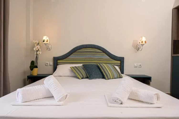 DOUBLE TWO BEDS Room, Parthenon Art Executive Wing, Thessaloniki