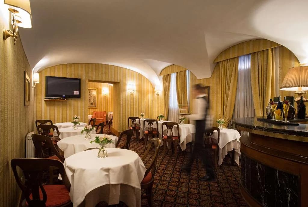 Bar, Atlante Garden, Rome