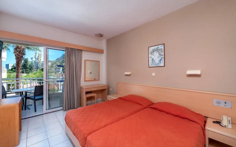 APARTMENT GARDEN VIEW Room, Poseidonia, Rhodes
