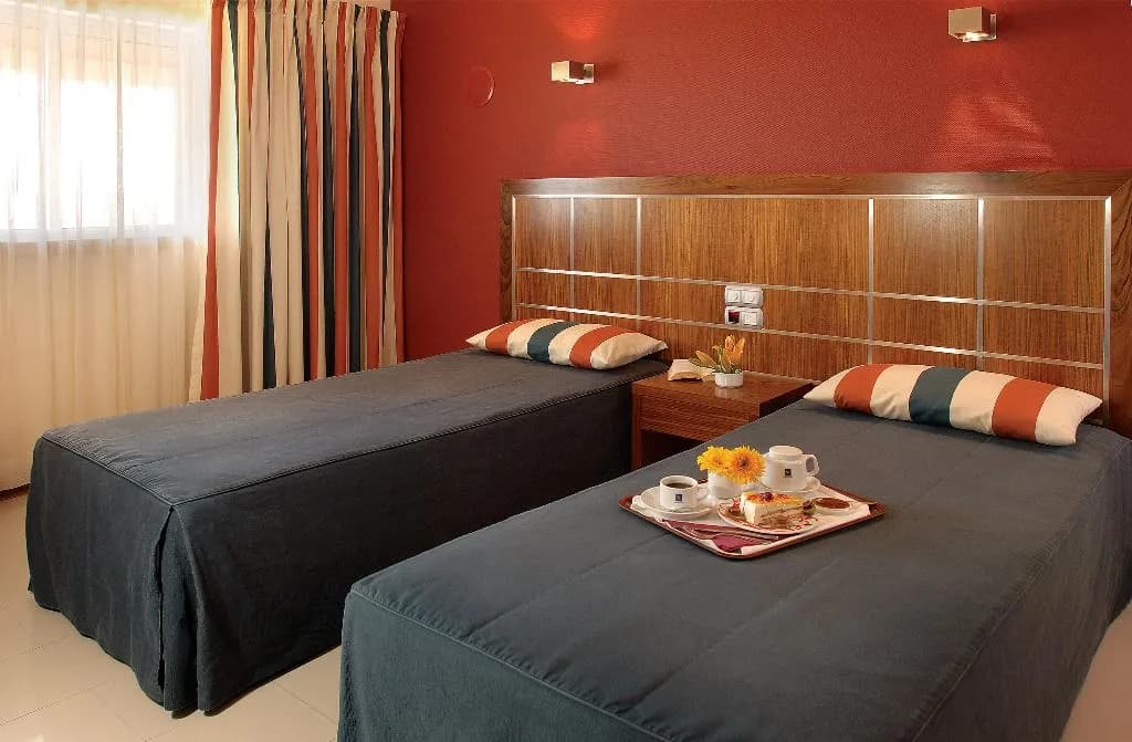 APARTMENT CAPACITY 4 ONE BEDROOM Room, Balaia Atlantico, Algarve