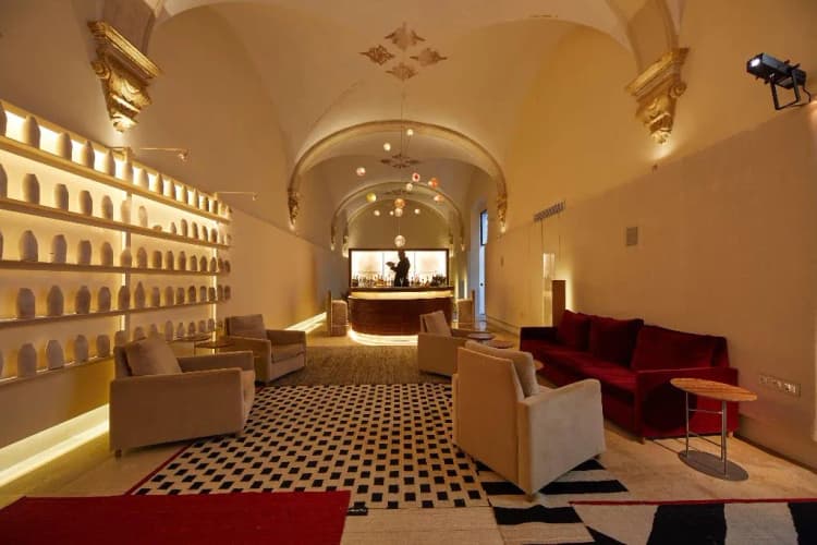 Bar, Convent de la Missio, Majorca