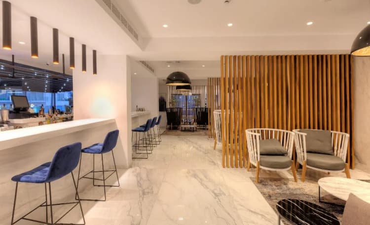Bar, The Blue Ivy Hotel And Suites, Cyprus