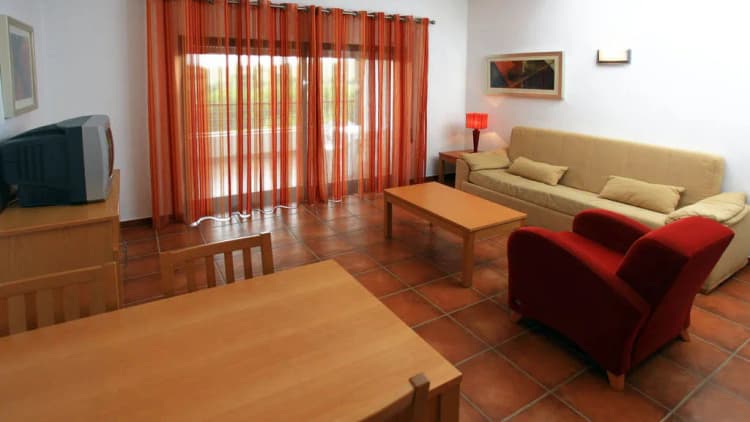 APARTMENT CAPACITY 4 ONE BEDROOM Room, VitaSol Park, Algarve