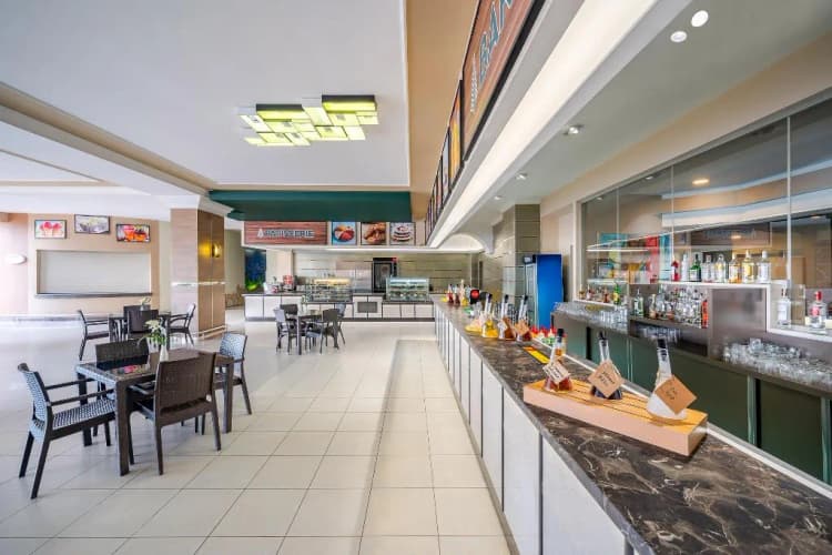 Bar, Pine Beach Belek, Antalya