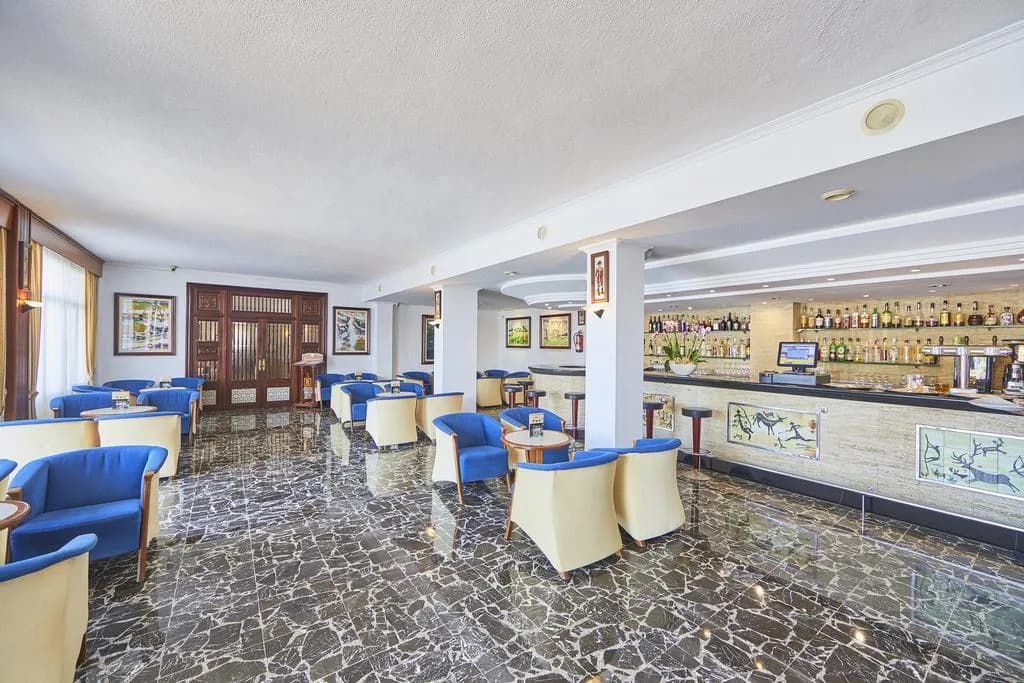 Bar, Hotel Rocamarina, Majorca