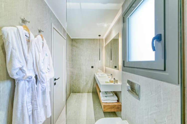 Double or Twin DELUXE SEA VIEW Room, Hidden Cove Corfu, Corfu