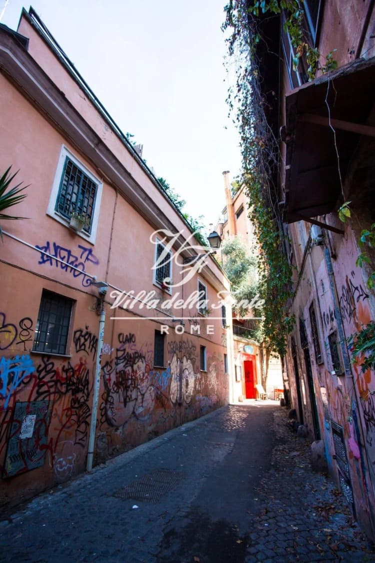 General view, Villa Della Fonte Trastevere, Rome