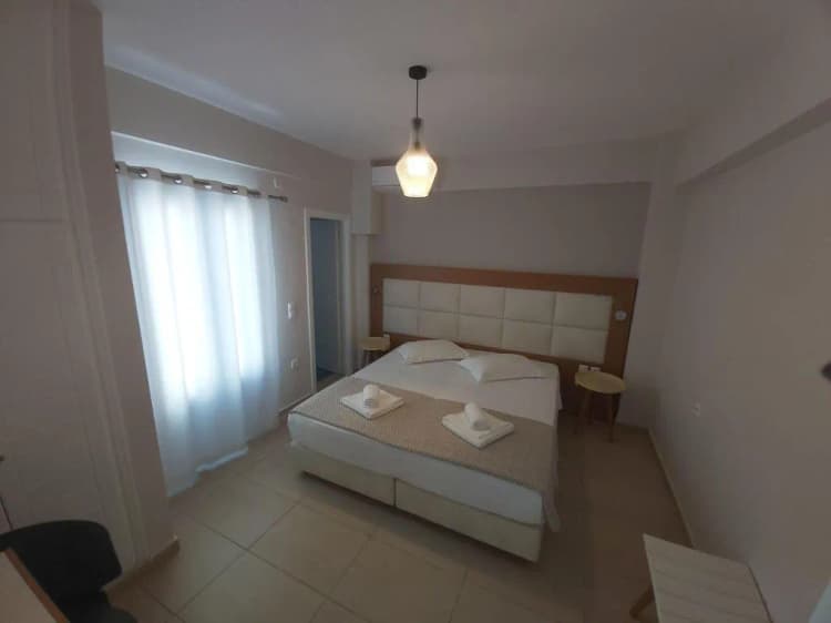 DOUBLE STANDARD Room, Villa Roussa, Santorini