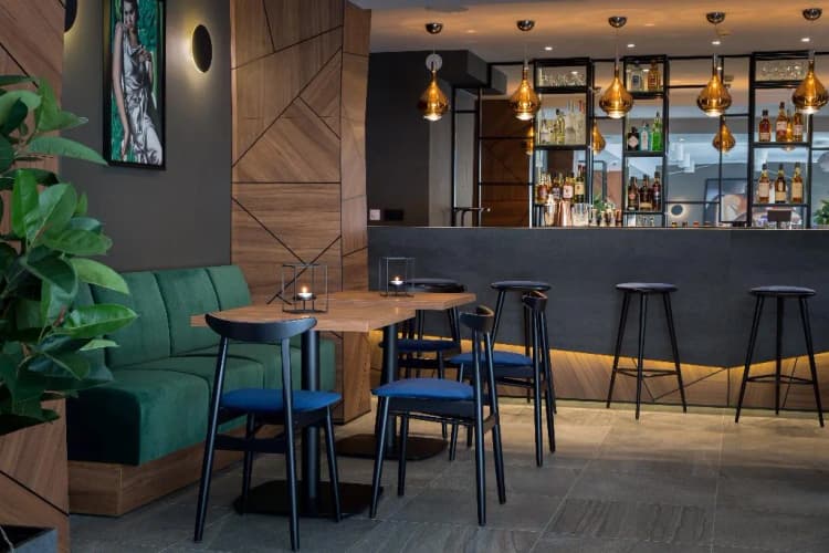 Bar, Ascot Premium, Krakow