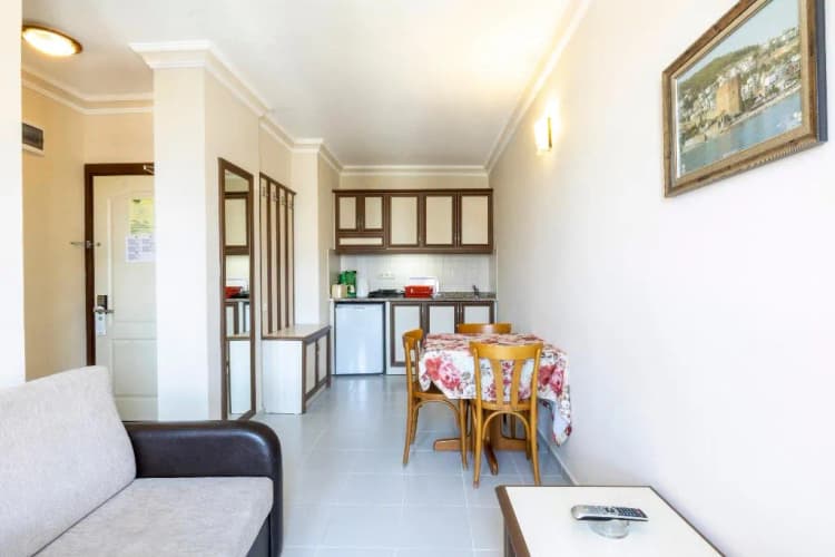 APARTMENT ONE BEDROOM Room, May Flower Aparthotel, Antalya