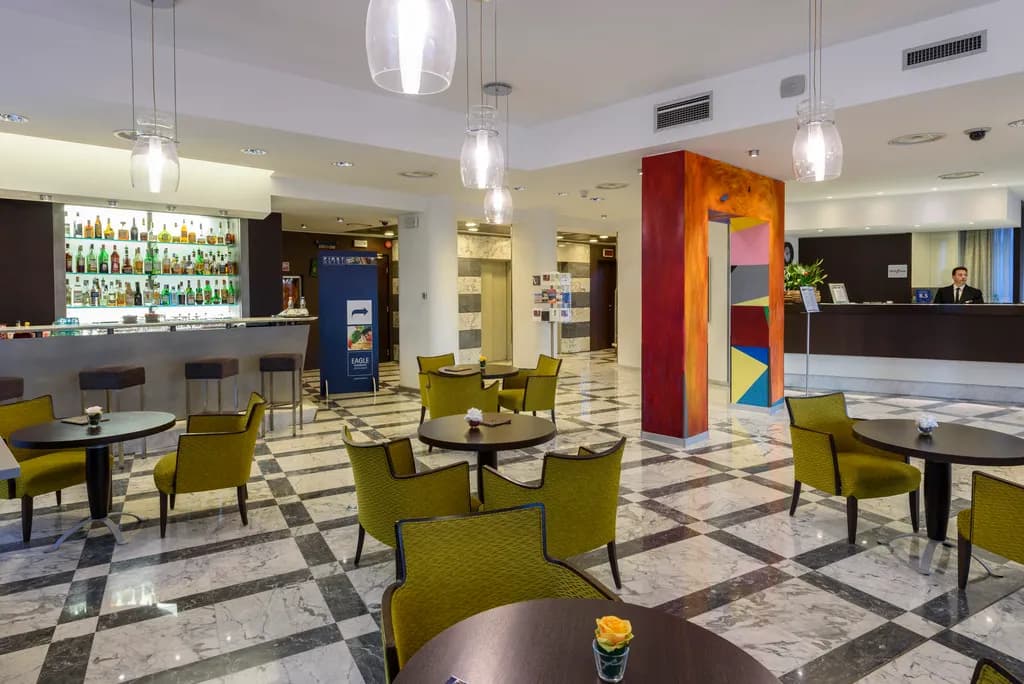 Bar, First Hotel Malpensa, Milan