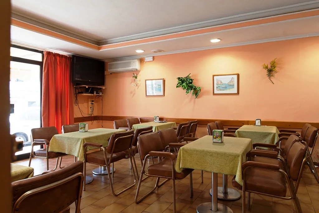 Bar, Horizonte, Menorca