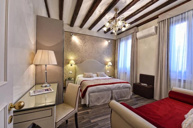 Double or Twin SUPERIOR Room, Hotel Villa Rosa, Venice