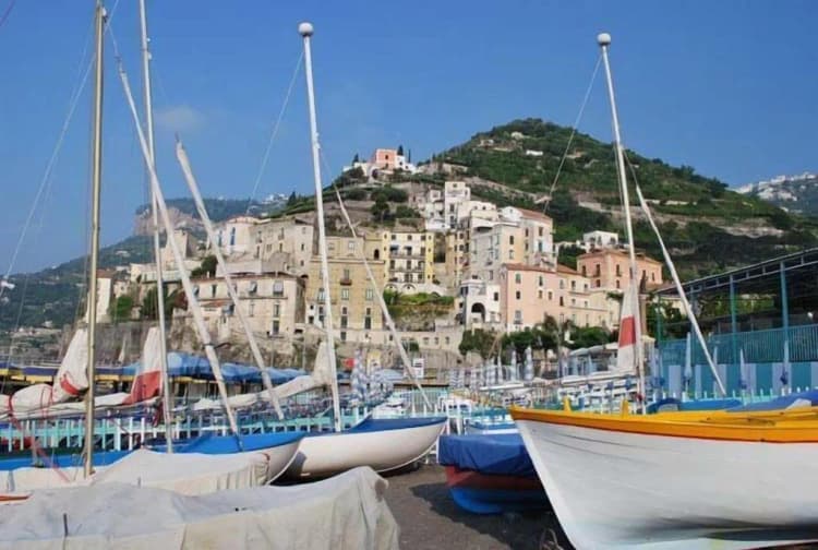 Beach, Palazzo Vingius, Naples