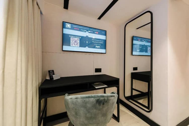 APARTMENT STANDARD Room, Catalonia Vondel Amsterdam, Amsterdam