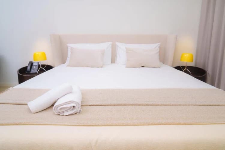 DOUBLE PREMIUM Room, Golden Lisbon Hotel, Lisbon