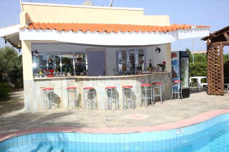 Bar, Mari Evans Apartments, Crete