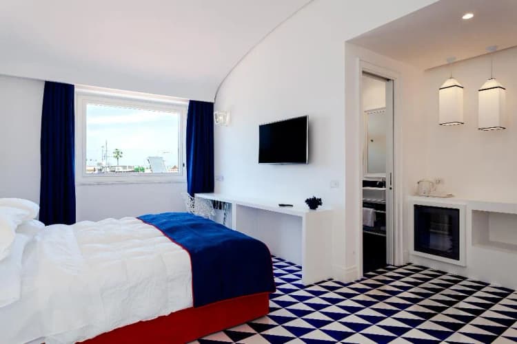 JUNIOR SUITE STANDARD Room, Maison Blu – Intimate Guesthouse, Naples