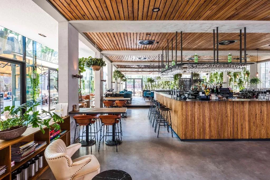 Bar, Hotel Arena, Amsterdam