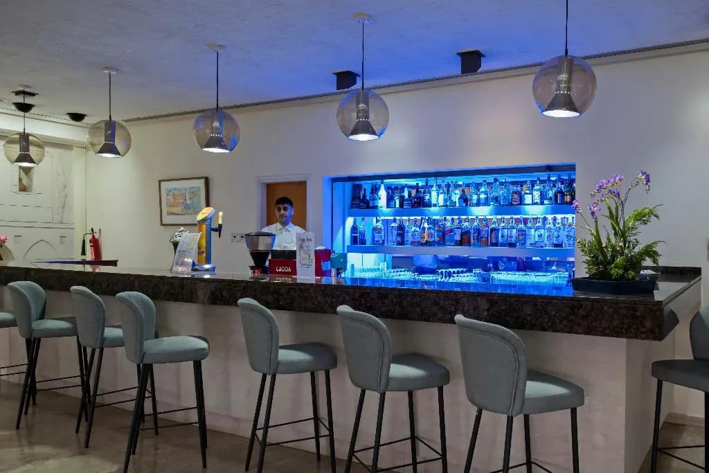 Bar, Kissos hotel, Cyprus