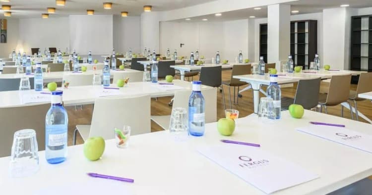 Conferences, FERGUS Club Palmanova Park, Majorca