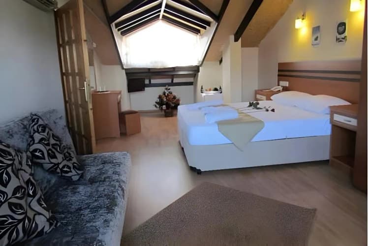 FAMILY ROOM DELUXE WITH BALCONY Room, Dalyan Palmiye Resort Hotel, Dalaman