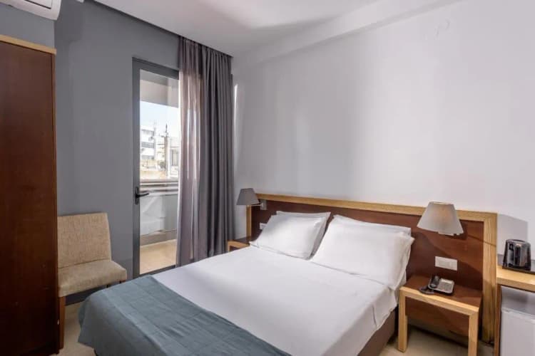 Double or Twin STANDARD Room, Iraklion, Crete