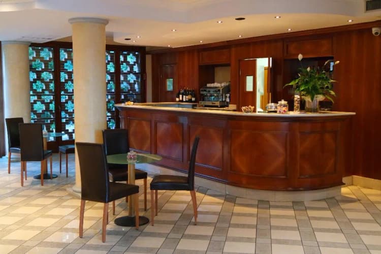 Bar, Country Hotel Castelbarco, Milan