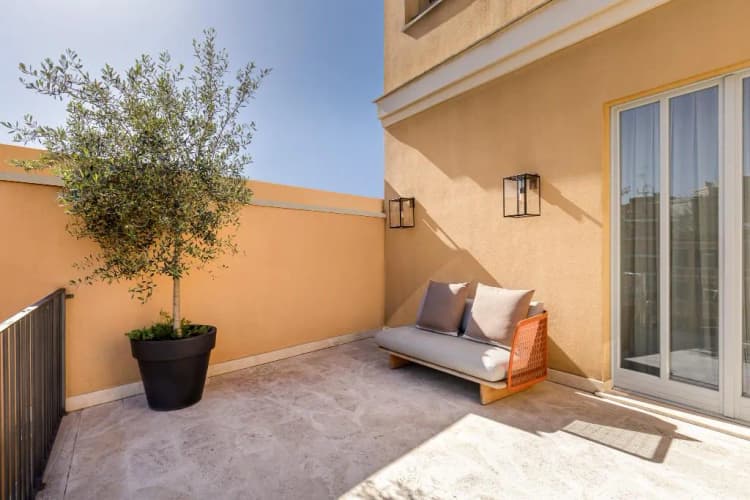 DOUBLE DELUXE WITH TERRACE Room, Room Mate Gran Filippo, Rome Fontana Di Trevi, Rome