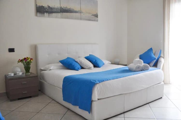 DOUBLE STANDARD Room, Les Chambres Sorrento, Naples