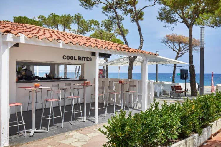 Bar, Columbus, Costa Brava