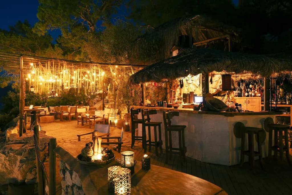 Bar, Perdue Hotel, Dalaman