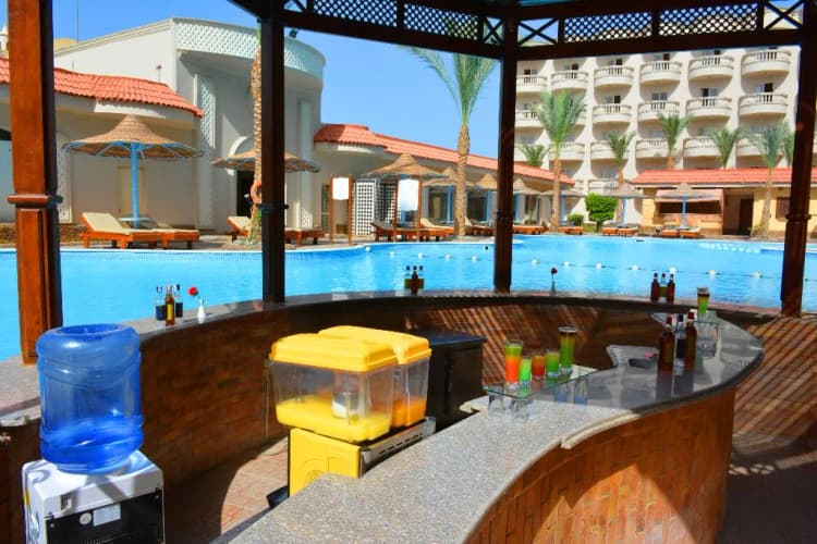 Bar, Hawaii Riviera Club Aqua Park-Families and Couples, Red Sea Riviera