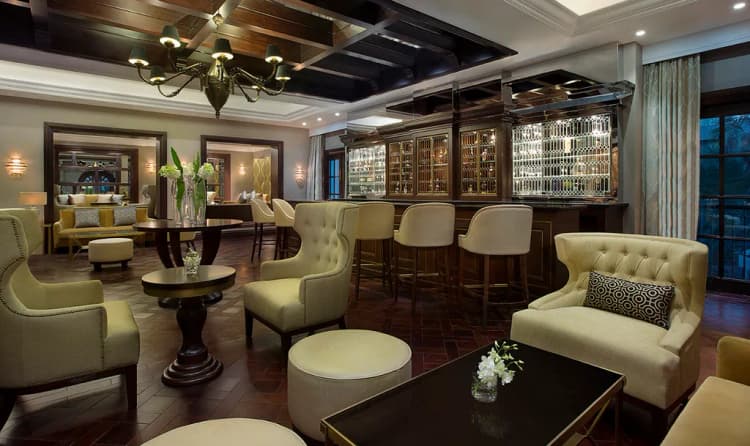 Bar, The Ritz-Carlton, Dubai, Dubai