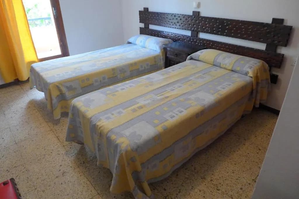 APARTMENT CAPACITY 6 THREE BEDROOM Room, Rentalmar Felix, Costa Dorada