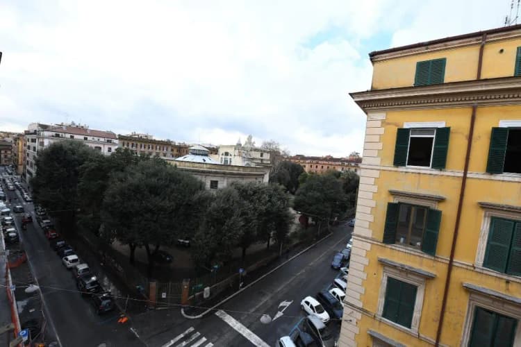 General view, Buonanotte Roma 2, Naples