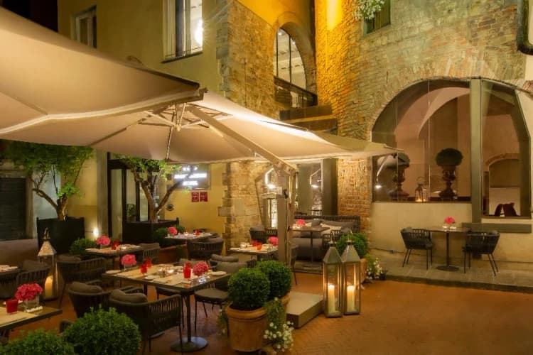 Bar, Brunelleschi Hotel, Florence