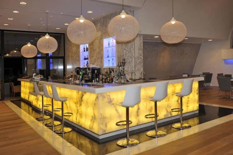 Bar, Palm Beach Hotel & Bungalows, Cyprus