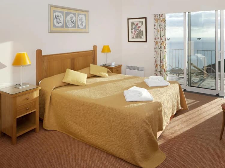 APARTMENT TWO BEDROOMS Room, Village Cabo Girao, Madeira