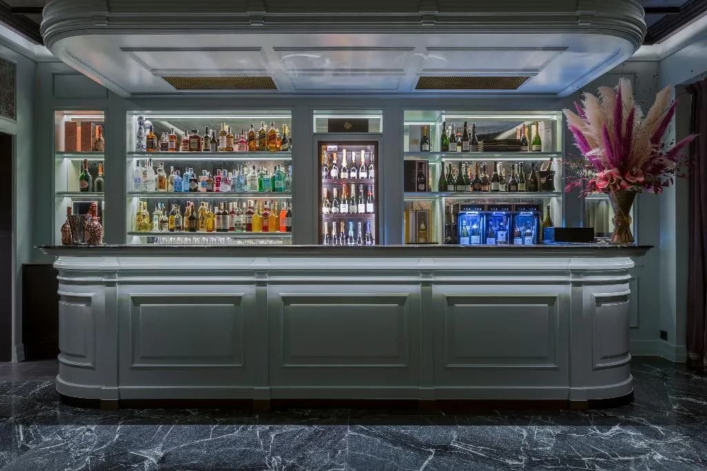 Bar, Grand Hotel Excelsior Vittoria Spa, Naples