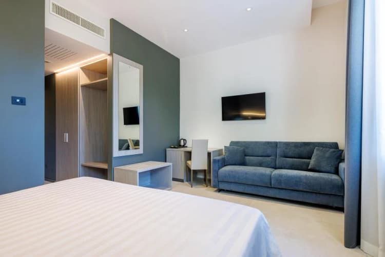 DOUBLE ONE BED Room, Casa San Giuseppe (Roma San Giovanni), Naples